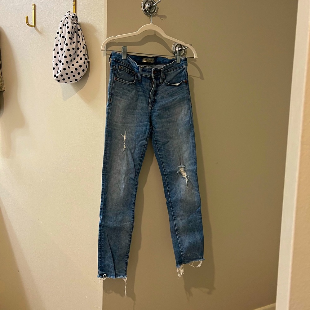 Madewell 9 in high rise distressed skinny jeans size 26